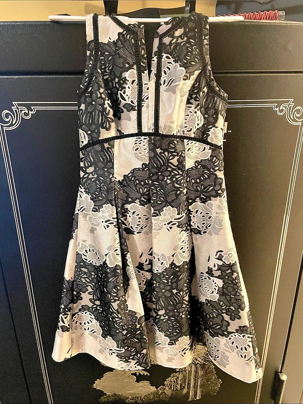 Antonio Melani Girls Size 2 Black & White Floral Dress Like New